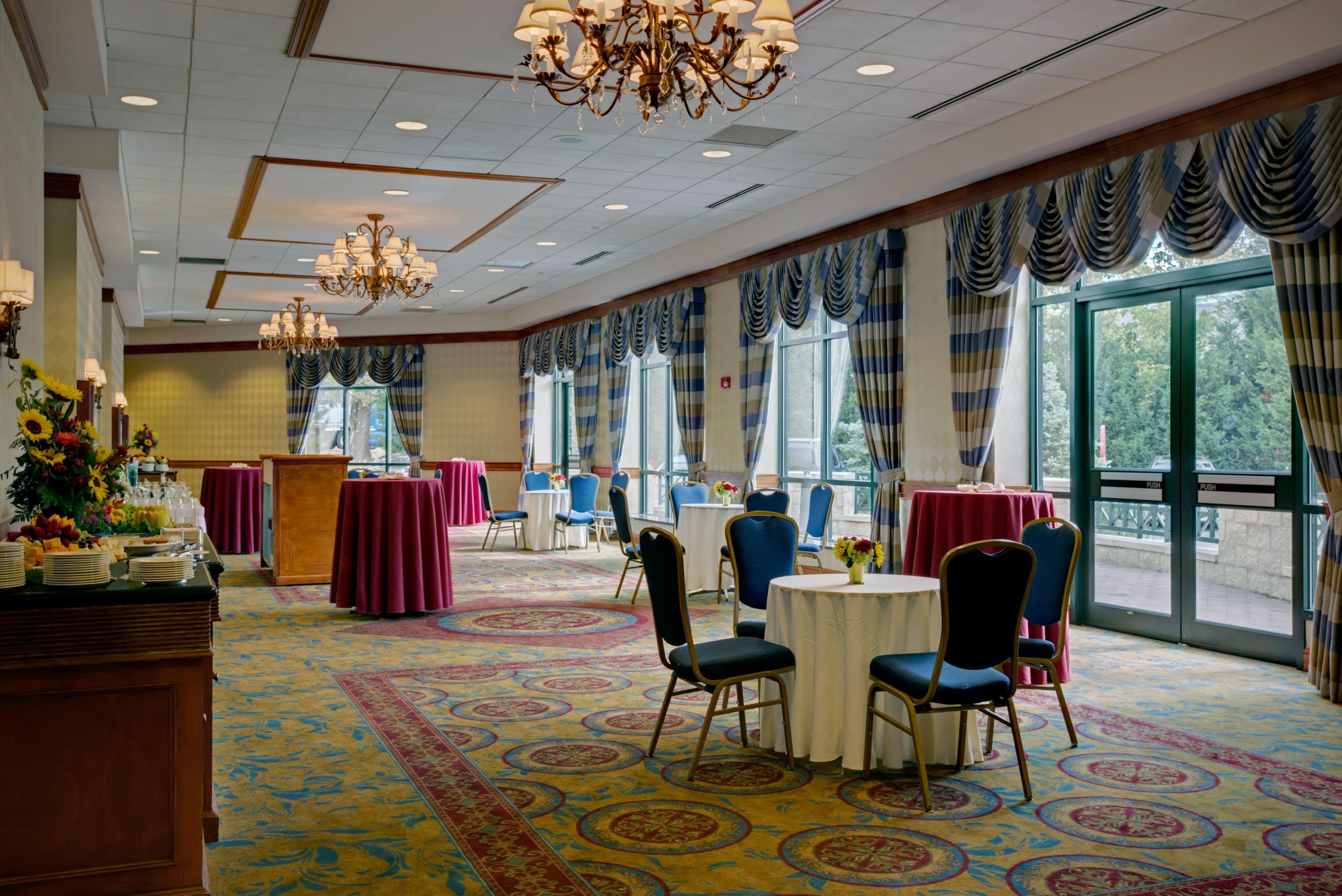 Hotel Crowne Plaza Philadelphia King Of Prussia Extérieur photo