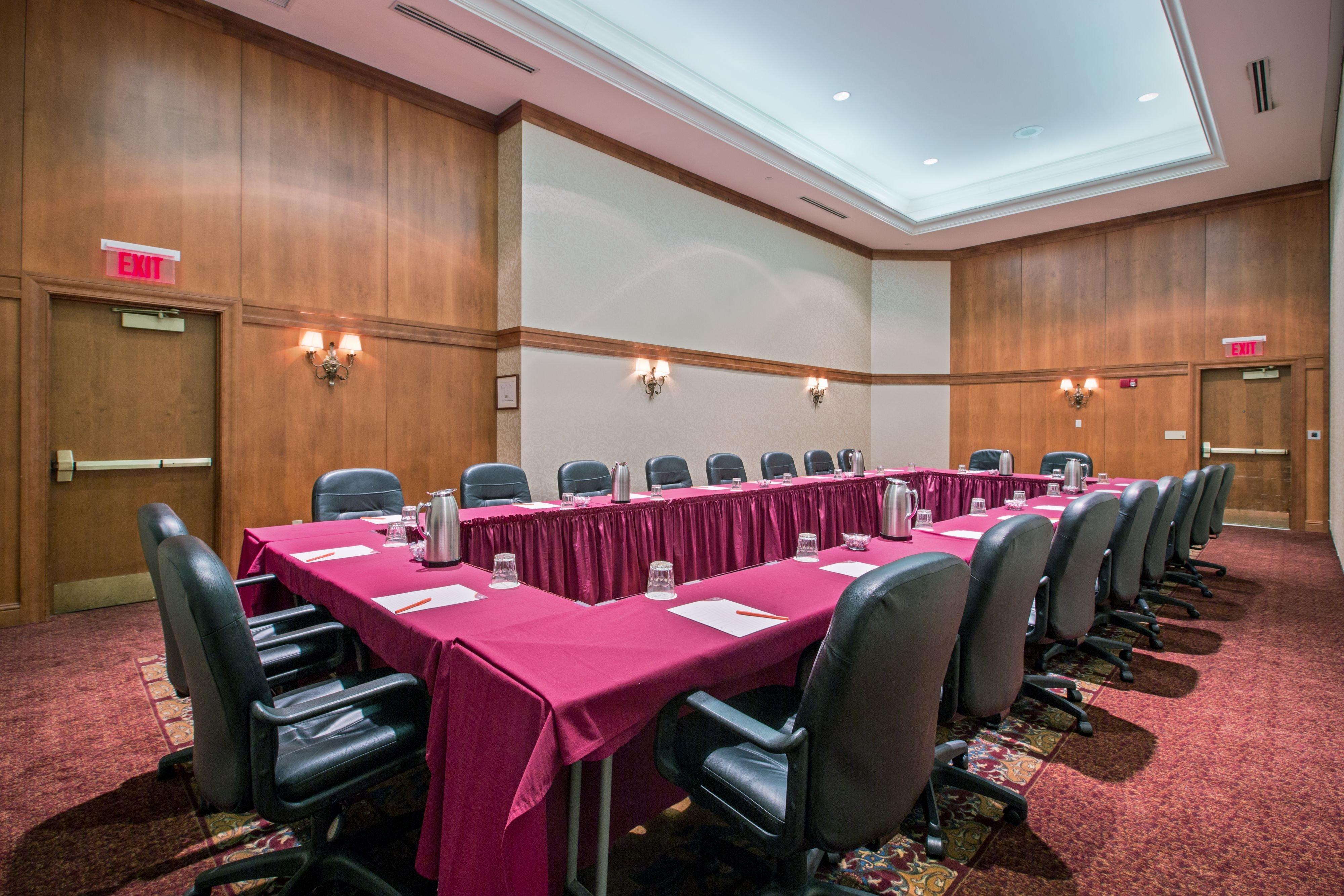 Hotel Crowne Plaza Philadelphia King Of Prussia Extérieur photo